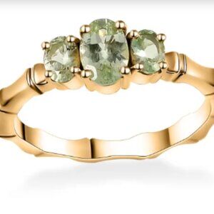 Brazilian Mint Garnet Bamboo Ring